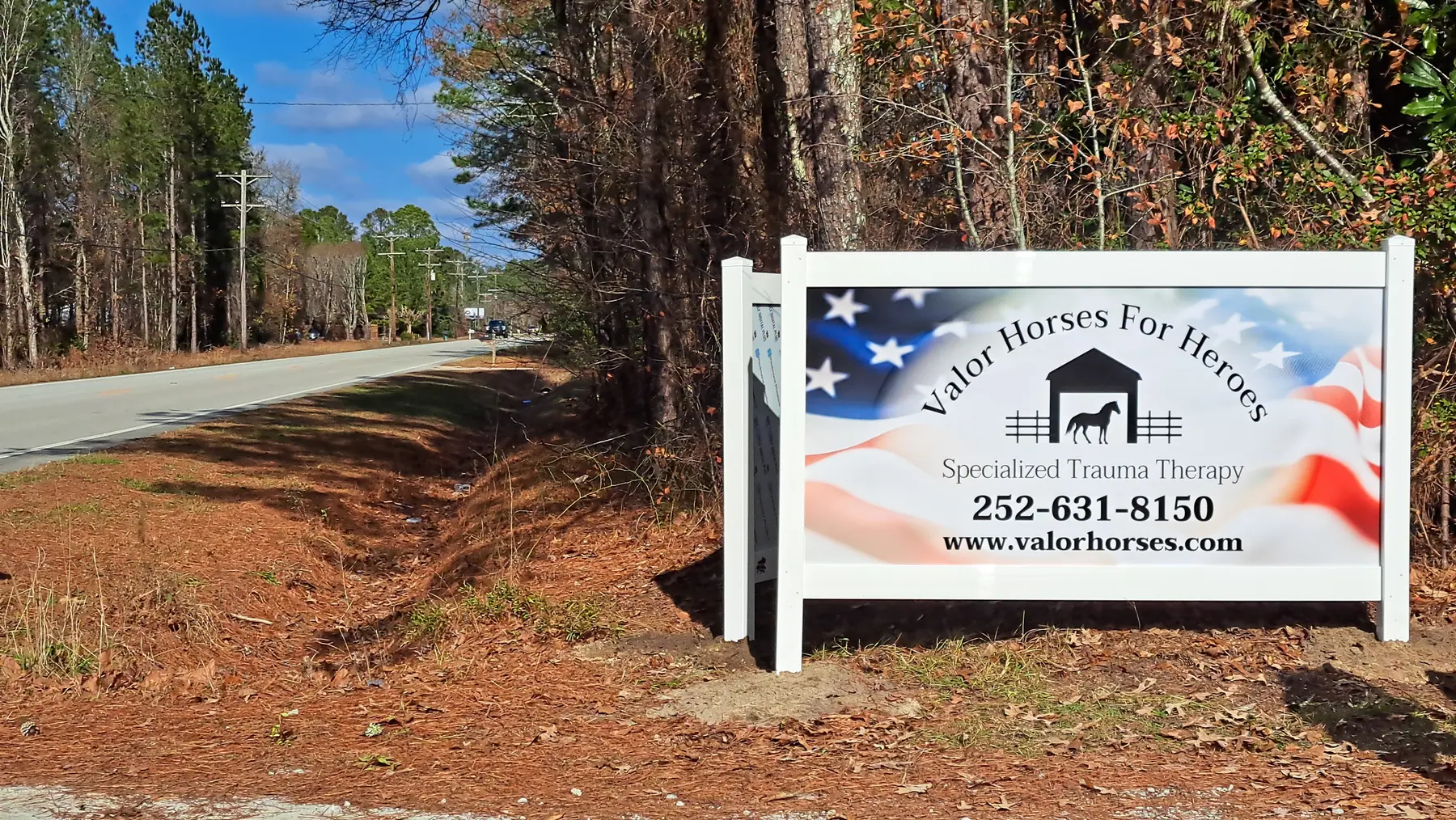 Custom roadside exterior sign